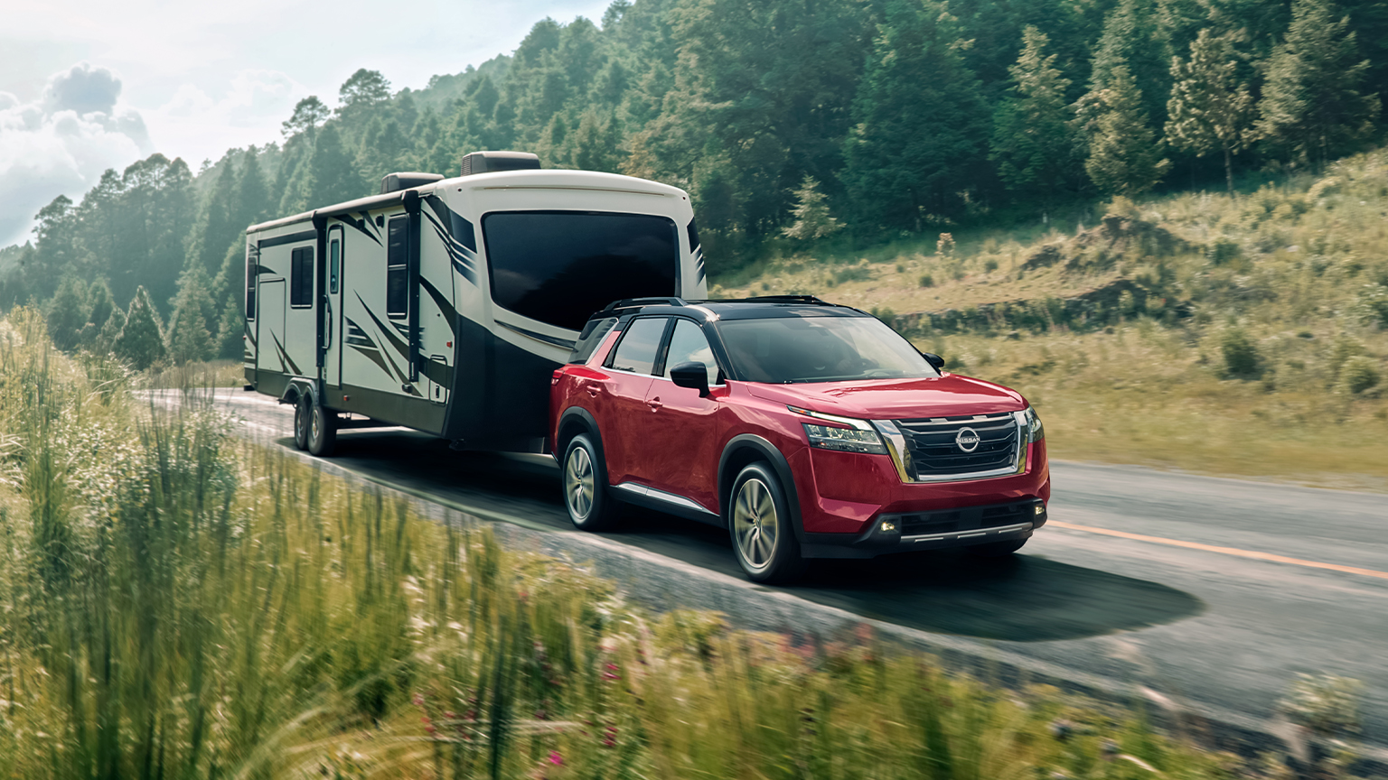 Nissan Pathfinder 2023 Traza caminos